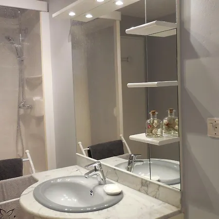 Chaleureux Avec Terrasse, Proche Des Activités Touristiques Et Nature Des Vosges - Fr-1-589-177 *