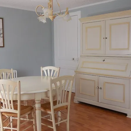 Chaleureux Avec Terrasse, Proche Des Activites Touristiques Et Nature Des Vosges - Fr-1-589-177 *