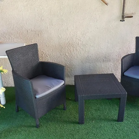 Chaleureux Avec Terrasse, Proche Des Activites Touristiques Et Nature Des Vosges - Fr-1-589-177 Saint-Die-des-Vosges