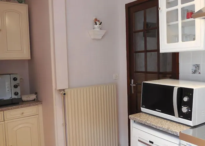 Chaleureux Avec Terrasse, Proche Des Activites Touristiques Et Nature Des Vosges - Fr-1-589-177 Дом отдыха *