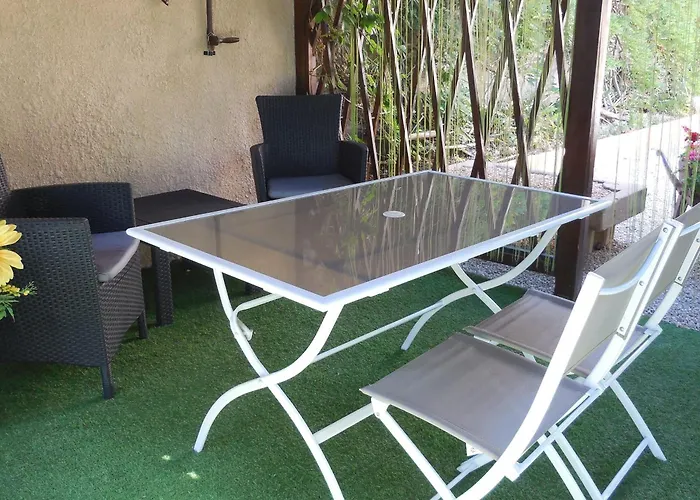 Дом отдыха Chaleureux Avec Terrasse, Proche Des Activites Touristiques Et Nature Des Vosges - Fr-1-589-177