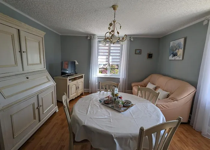 Chaleureux Avec Terrasse, Proche Des Activites Touristiques Et Nature Des Vosges - Fr-1-589-177 Дом отдыха